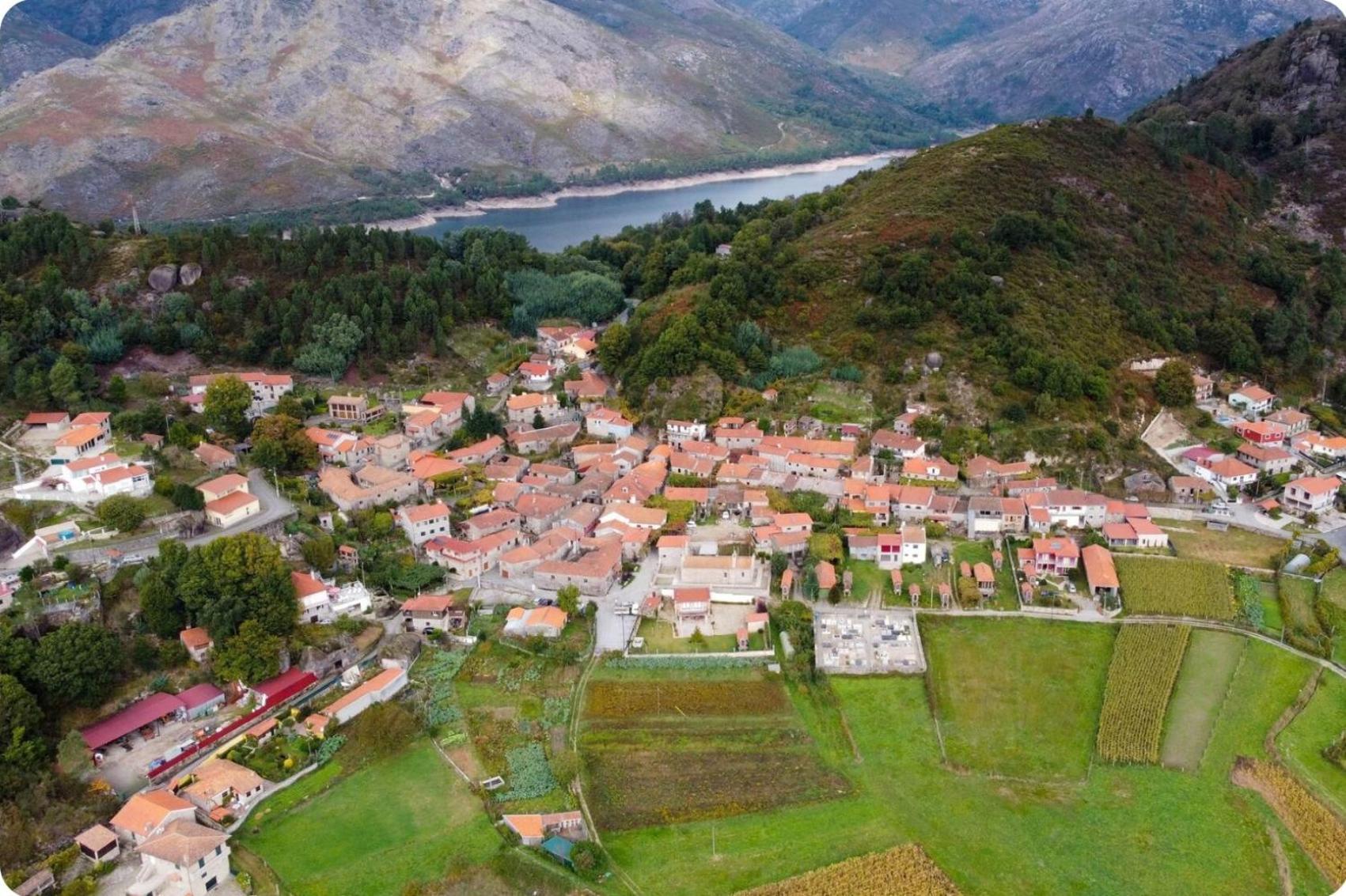 Apartmán Casa Da Fonte Geres Campo do Geres Exteriér fotografie